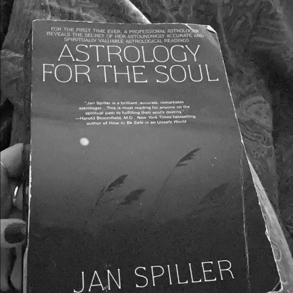 Astrology For The Soul- Jan Spiller